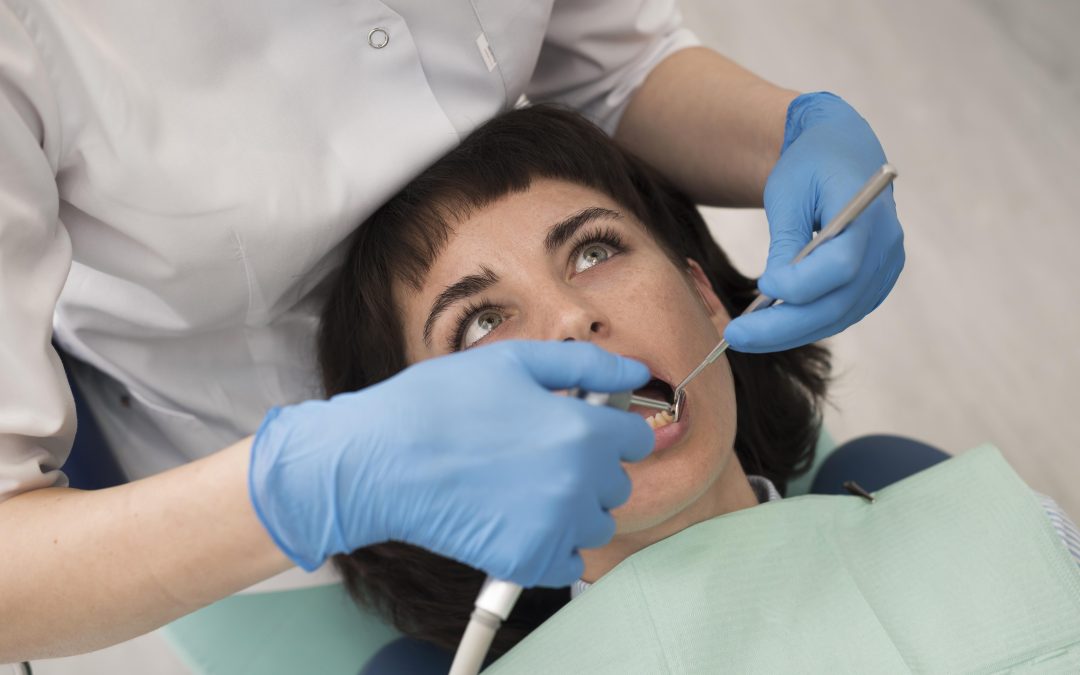 Implantes de Carga Inmediata: La Solución Rápida para una Sonrisa Perfecta