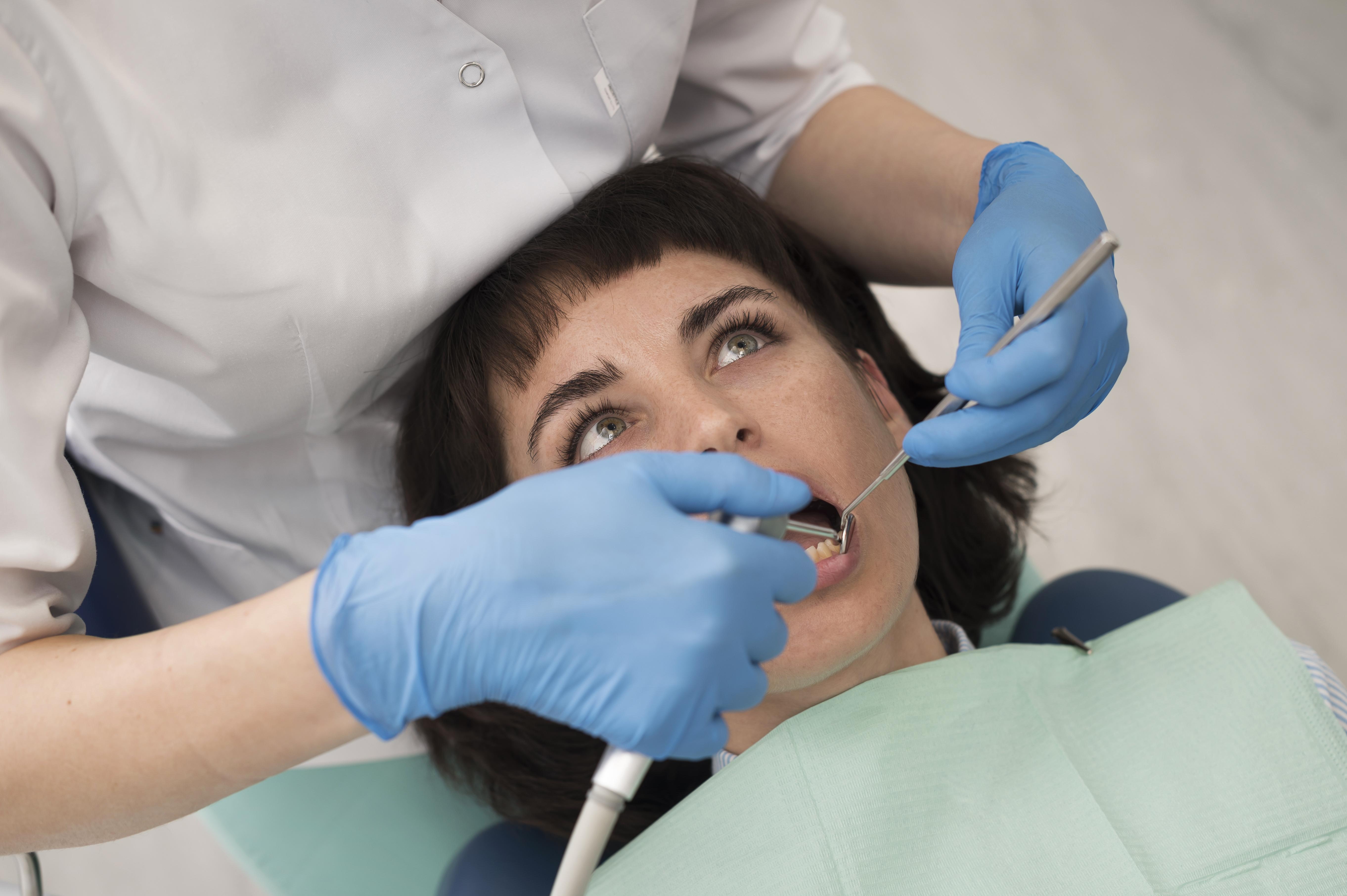 implantes dentales de carga inmediata por la clinica dental vega ginory en lanzarote
