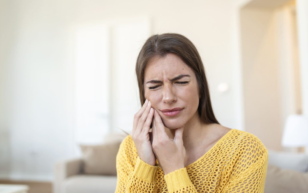 Cómo aliviar el dolor de muelas antes de acudir al dentista